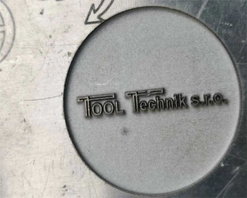 3D engraving letters on metal